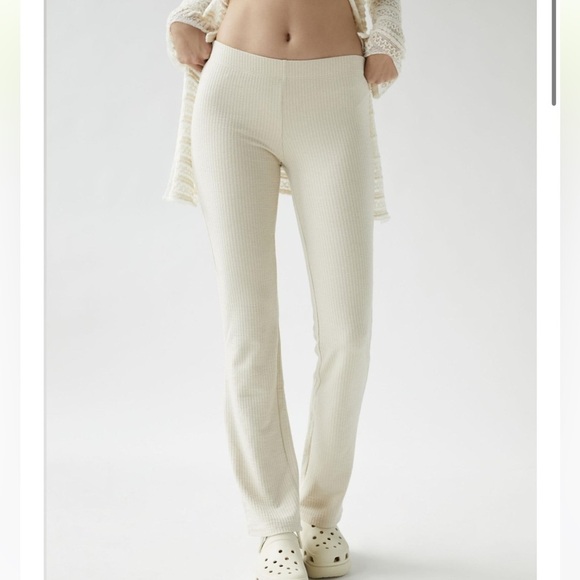 UO Iman Knit Straight Leg Pant - Picture 5 of 9